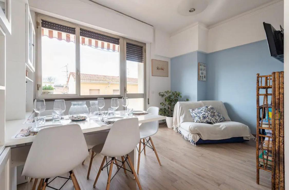 Seaside Apt Private Parking And Near The Beach Viareggio Exterior foto